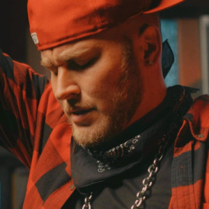 ดาวน์โหลดและฟังเพลง Off the Block พร้อมเนื้อเพลงจาก Blayne