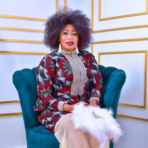 Listen to Wamama Wa Kidigitali (Remix) song with lyrics from Riziki Alema