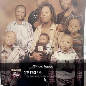 ดาวน์โหลดและฟังเพลง Up thir (Explicit) พร้อมเนื้อเพลงจาก Moonkie