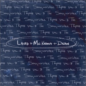 收听Luke Laird的Give Me Back My Hometown歌词歌曲