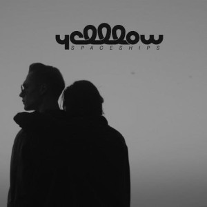 YellLow的專輯Spaceships