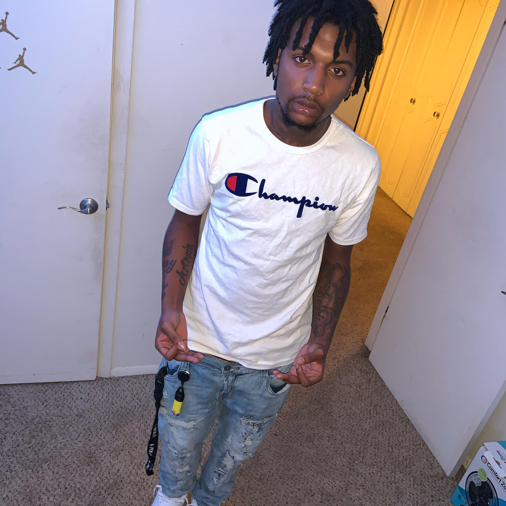 Huge Lifestyle (Explicit)