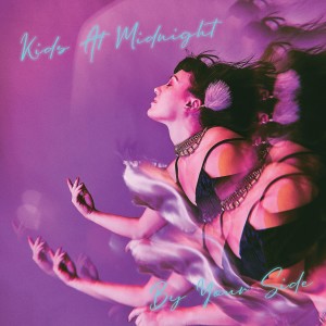 ดาวน์โหลดและฟังเพลง By Your Side พร้อมเนื้อเพลงจาก Kids At Midnight