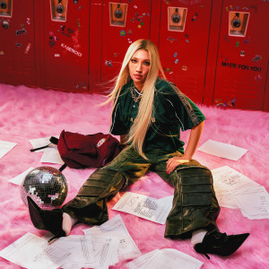 收聽Karencici的Made For You歌詞歌曲