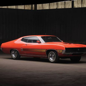 ดาวน์โหลดและฟังเพลง Need For Speed พร้อมเนื้อเพลงจาก Wakai Jung