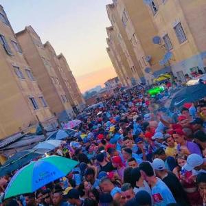 收听Dj Nando Original的Vai Tacando a Xerequinha (Acoustic|Explicit)歌词歌曲