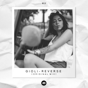 Album Reverse (Instrumental) oleh Giolì