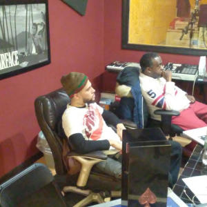 default playlist img