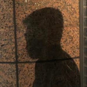 Dengarkan lagu KARADA (feat. 鎮座DOPENESS) (Explicit) nyanyian Miss Dopeness dengan lirik