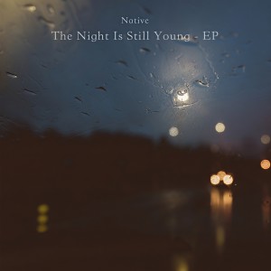ดาวน์โหลดและฟังเพลง The Night Is Still Young พร้อมเนื้อเพลงจาก Michael Benjamin