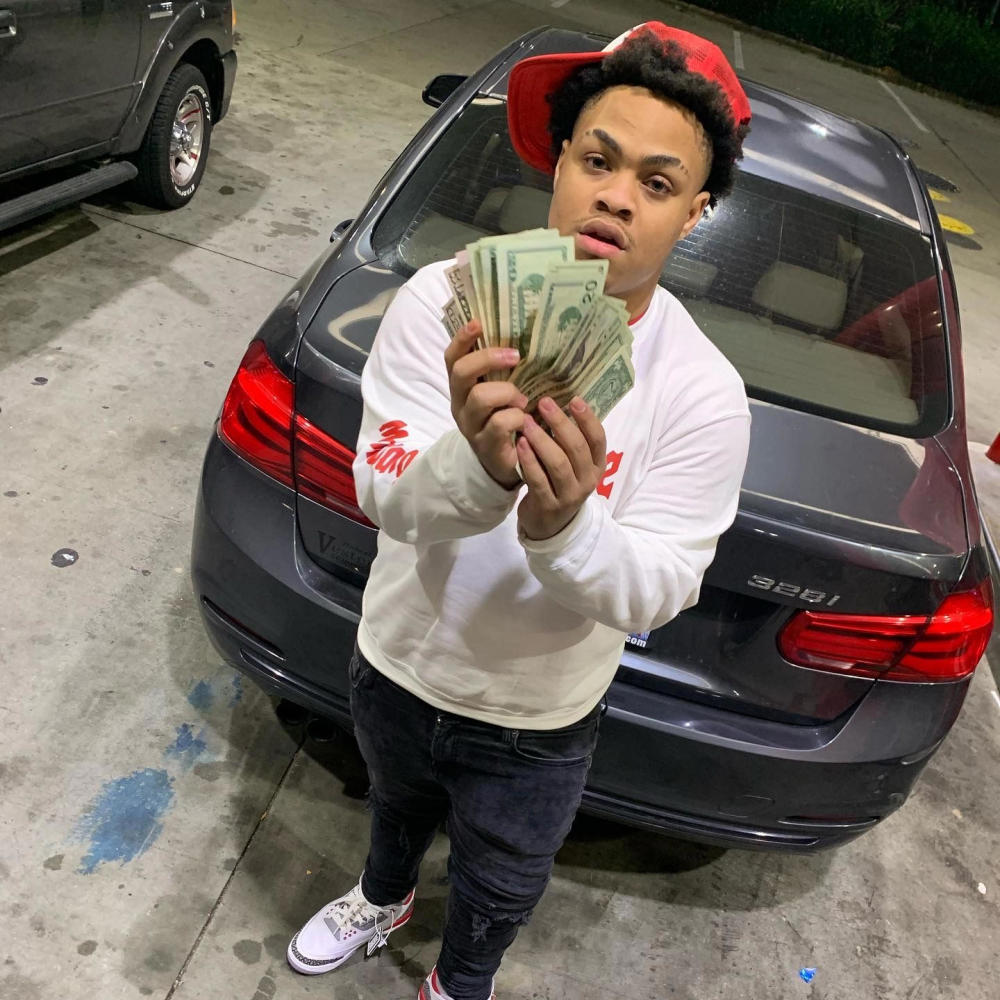 Money calling (Explicit)