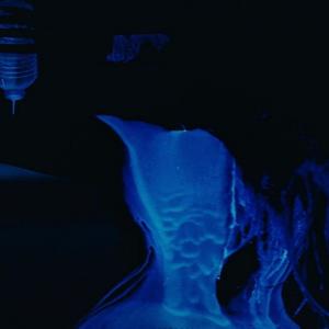 收聽Cincere的blind (Explicit)歌詞歌曲