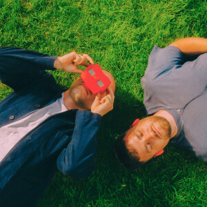 default playlist img