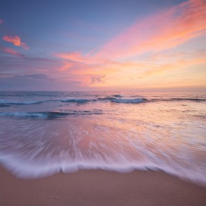 ดาวน์โหลดและฟังเพลง Sonidos Serenos Del Piano Nocturno พร้อมเนื้อเพลงจาก Maestros de la música de relajación para piano