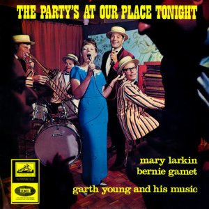 收聽Mary Larkin的Put Your Arms Around Me Honey/ I Can't Give You Anything But Love Baby/ For Me And My Gal歌詞歌曲