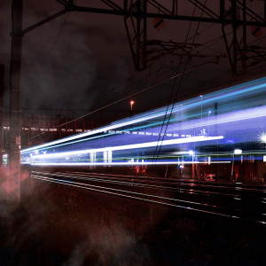 ดาวน์โหลดและฟังเพลง Midnight Train (DJ HASEBE summer disco remix) พร้อมเนื้อเพลงจาก 村上佳佑