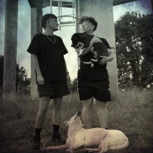 收聽Grace et Volupte Van Van的Méchant.e.s (feat. Claustinto) (Explicit)歌詞歌曲