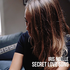 Dengarkan lagu Secret Love Song nyanyian Iris Noëlle dengan lirik