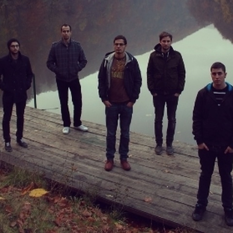 Anchorless Bodies