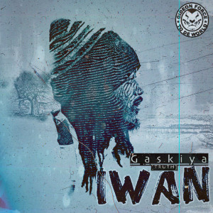 Listen to Soul Mate (Intro) song with lyrics from Iwan