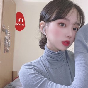 Dengarkan lagu 布加迪威龙车载重低音 nyanyian 李世彬 dengan lirik
