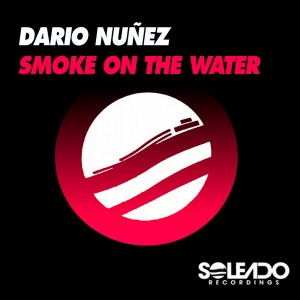 收听Dario Nunez的Smoke on the Water歌词歌曲
