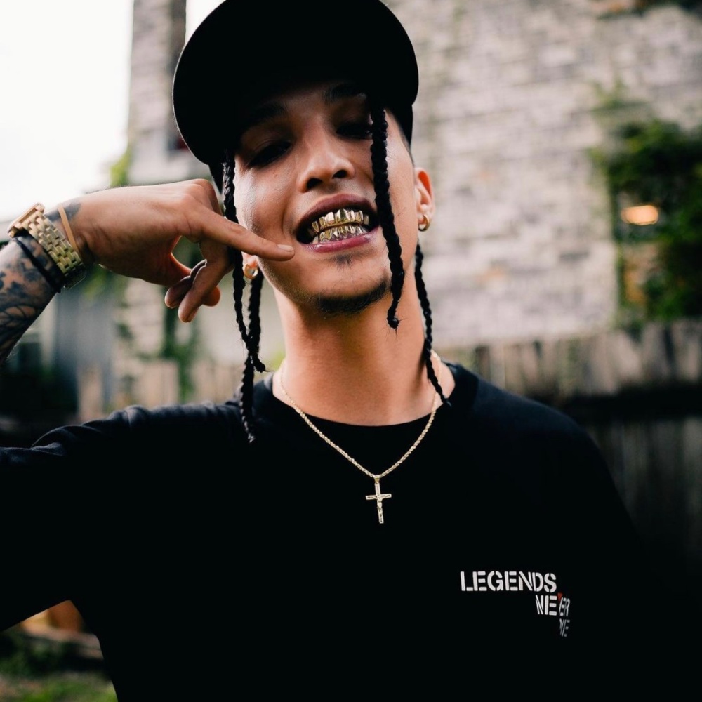 Lookin 4 Me (Explicit)