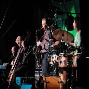Jan Garbarek Group ดาวน์โหลดและฟังเพลงฮิตจาก Jan Garbarek Group
