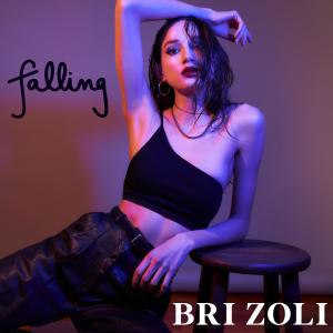 Bri Zoli的專輯Falling