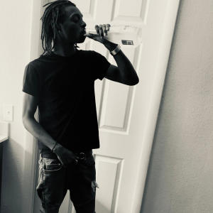 TEFLON TEFLAWN的專輯SIPPIN' REMY