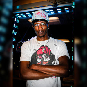 Ty Quan Milly的專輯100 Roundz (Explicit)