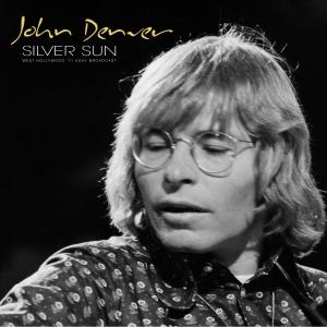 Dengarkan Take Me Home, Country Roads (Live 1971) lagu dari John Denver dengan lirik
