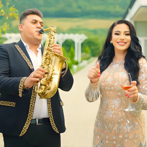 Listen to Nașii song with lyrics from Boby Dragomir