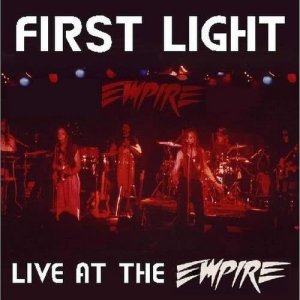 收聽Firstlight的When Girls Do It (Live)歌詞歌曲