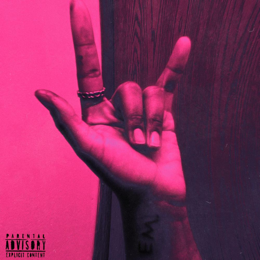 in the rim (Explicit)