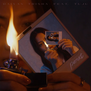 ดาวน์โหลดและฟังเพลง Penat (feat. TUJU) พร้อมเนื้อเพลงจาก Daiyan Trisha