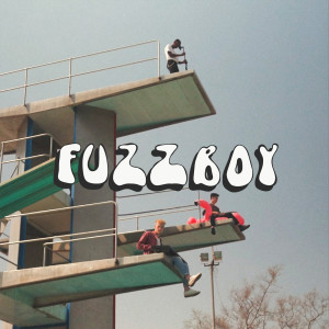 收聽Internet Girl的Fuzz Boy!歌詞歌曲