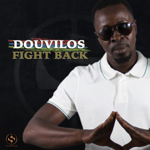 收聽Douvilos的Fight Back歌詞歌曲