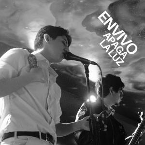 收聽Démodé的Apaga la Luz (En vivo UVSR)歌詞歌曲