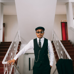 default playlist img