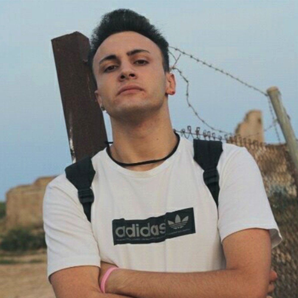 Pisando Fuerte