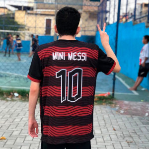 Listen to Tropa do Mini Messi X Toma Porradeiro de Leve (Explicit) song with lyrics from DJ BN