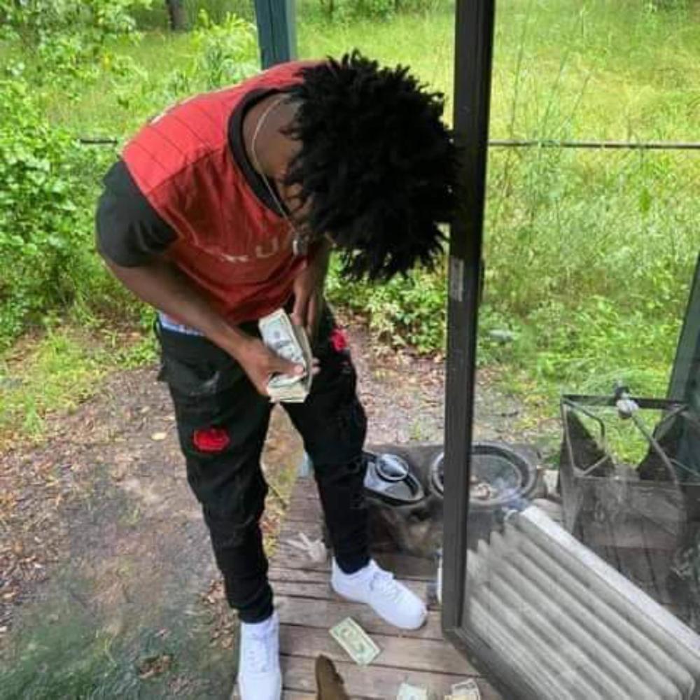 Sippin (Explicit)
