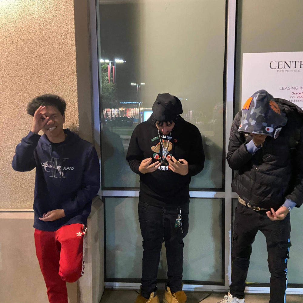 Rubbin' Off The Paint (feat. Deezay) (Explicit)