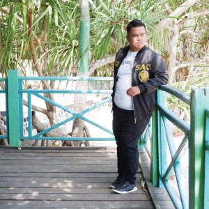 Dengarkan Toba'na Mappoji lagu dari Nindy Purwanto dengan lirik