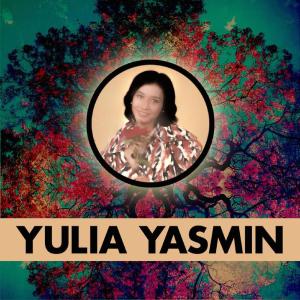 收聽Yulia Yasmin的Cantik Yang Pertama歌詞歌曲