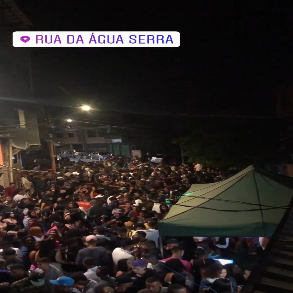 QUANDO TOCA ESSA NO BAILE (Explicit)