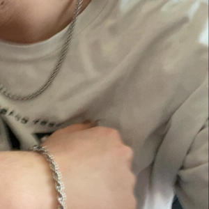 ดาวน์โหลดและฟังเพลง Dark Blunts (Explicit) พร้อมเนื้อเพลงจาก DARKLXRD