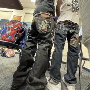 ดาวน์โหลดและฟังเพลง Yng Kingz (feat. Rozay) (Explicit) พร้อมเนื้อเพลงจาก Rockstar BabyGlitch