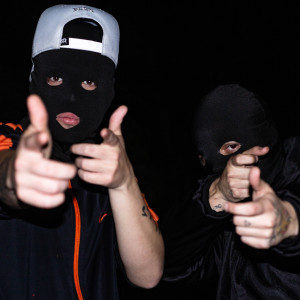 收聽Mokdo的Ilha Quadrada歌詞歌曲